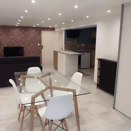 アパート Appartement Neuf Et Cosy Avec Jardin ミヨー